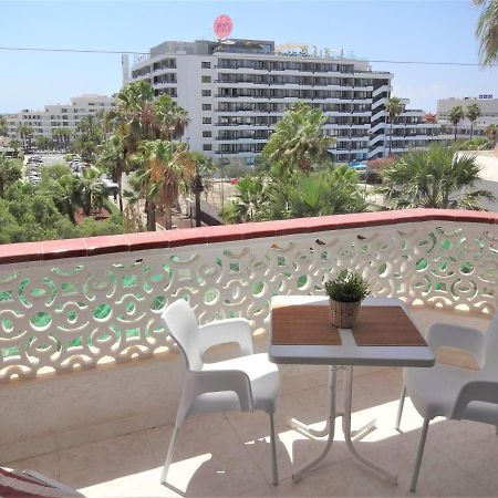 Apartment With A Large South-Facing Balcony, Sea View And Wifi In Las Americas Center ปลายาเดลาสอเมริกาส ภายนอก รูปภาพ